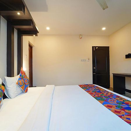 Hotel Zion Plaza Nedumbassery Exteriér fotografie