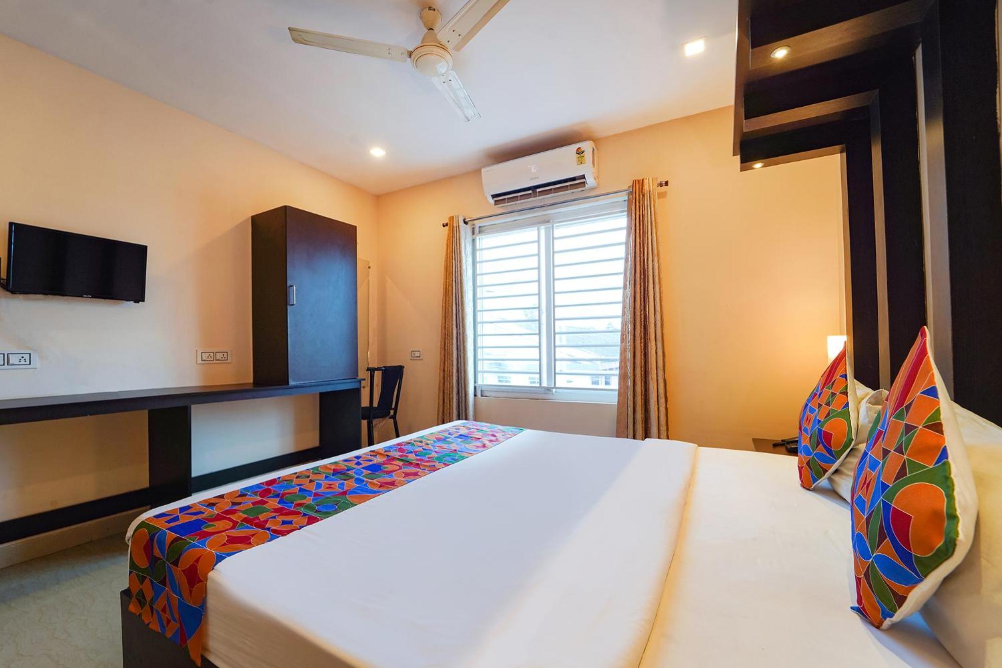 Hotel Zion Plaza Nedumbassery Exteriér fotografie